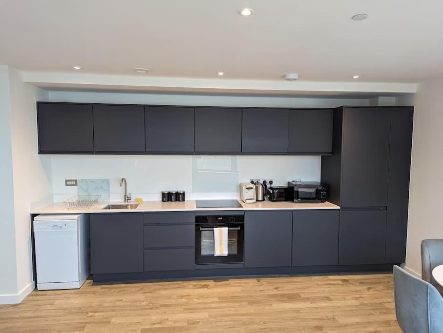 Lovely 1 Bed Apartment - Old Trafford Manchester Eksteriør billede